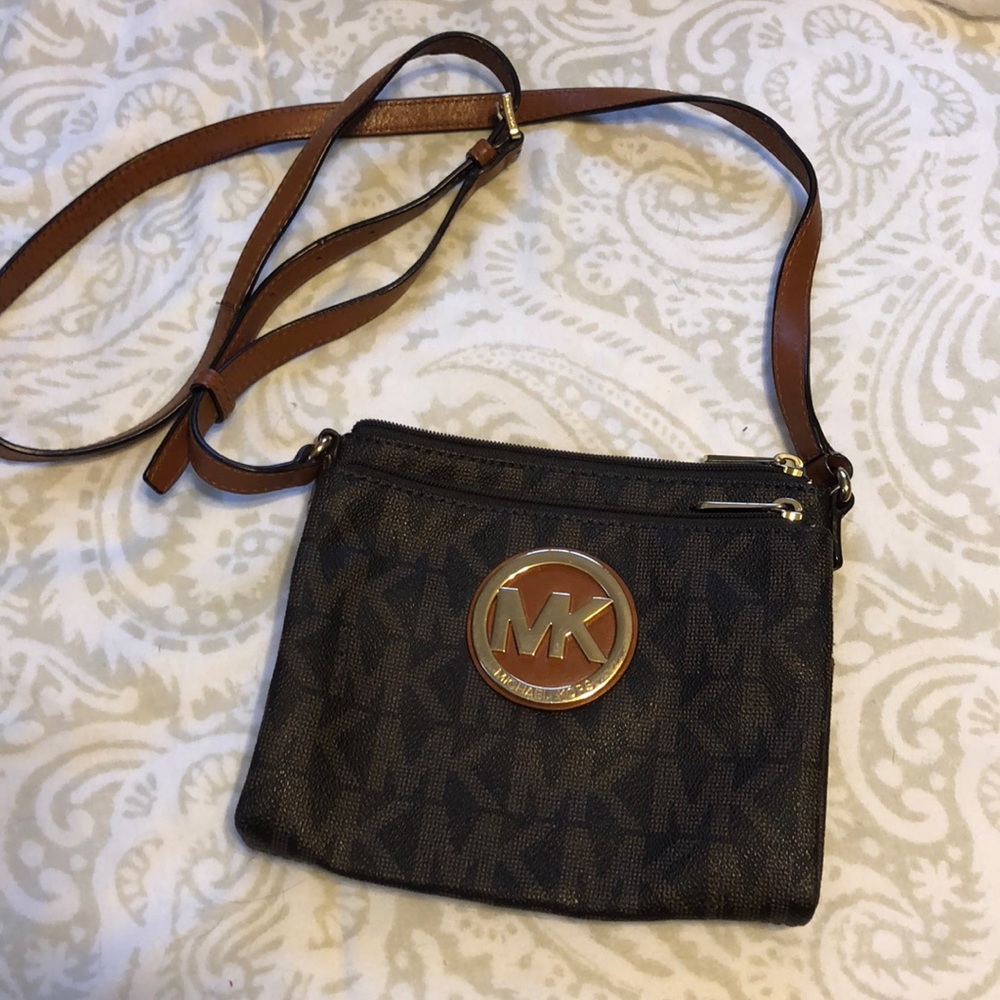 Michael Kors Fulton Crossbody